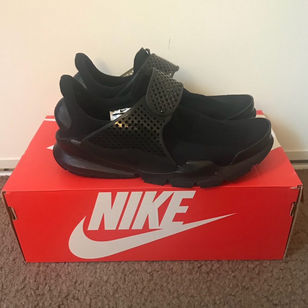 🏃Nike Sock Dart🏃